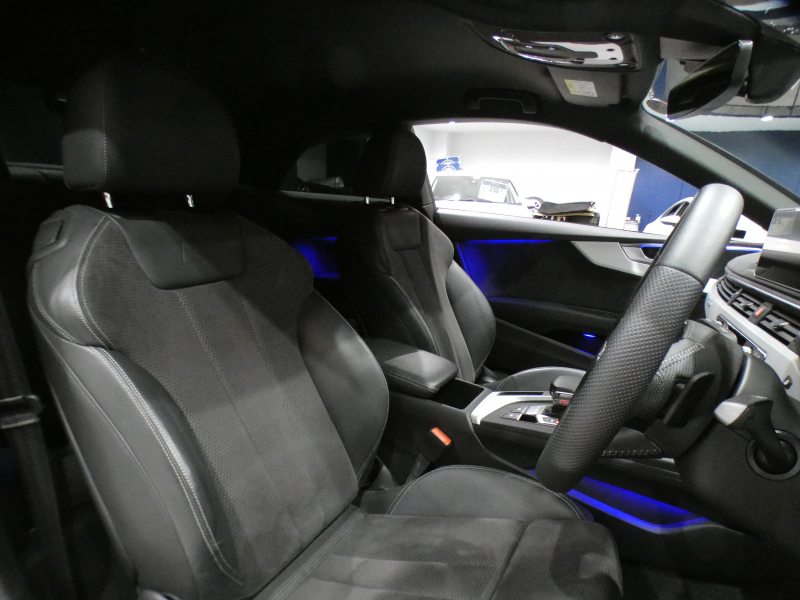 アウディ A5 A5ｸｰﾍﾟ 45TFSIｸﾜﾄﾛｽﾎﾟｰﾂ Sﾗｲﾝ&ｱｼｽﾀﾝｽPKG　ADVｷｰ 追ACC ﾚｰﾝｱｼｽﾄ ｱｳﾃﾞｨﾌﾟﾚｾﾝｽ 半革 ﾋｰﾀｰ MMIﾅﾋﾞ ﾊﾞｰﾁｬﾙCP ｽﾏｰﾄﾌｫﾝIF ☆全周囲ｶﾒﾗ PDC ﾏﾄﾘｸｽLED ｱﾝﾋﾞｴﾝﾄﾗｲﾄ Sﾗｲﾝｴｸｽﾃﾘｱ&18AW　2年保証
