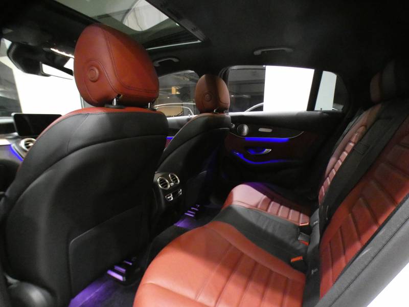 メルセデスベンツ GLCクーペ GLC220d 4MATICｸｰﾍﾟ AMGﾗｲﾝ&ﾚｰﾀﾞｰｾｰﾌﾃｨPKG　後期 ☆黒&赤革 全席ﾋｰﾀｰ ｻﾝﾙｰﾌ MBUX Meｺﾈ 全周囲ｶﾒﾗ PTS ﾜｲﾔﾚｽCH ﾏﾙﾁﾋﾞｰﾑLED ｱﾝﾋﾞｴﾝﾄﾗｲﾄ AMGｽﾀｲﾘﾝｸﾞ&19AW　2年保証