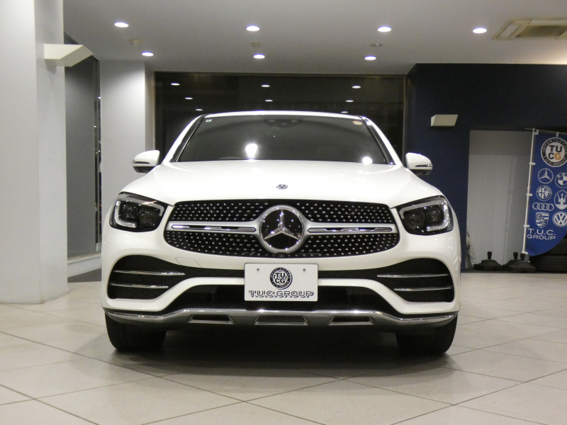 メルセデスベンツ GLCクーペ GLC220d 4MATICｸｰﾍﾟ AMGﾗｲﾝ&ﾚｰﾀﾞｰｾｰﾌﾃｨPKG　後期 ☆黒&赤革 全席ﾋｰﾀｰ ｻﾝﾙｰﾌ MBUX Meｺﾈ 全周囲ｶﾒﾗ PTS ﾜｲﾔﾚｽCH ﾏﾙﾁﾋﾞｰﾑLED ｱﾝﾋﾞｴﾝﾄﾗｲﾄ AMGｽﾀｲﾘﾝｸﾞ&19AW　2年保証