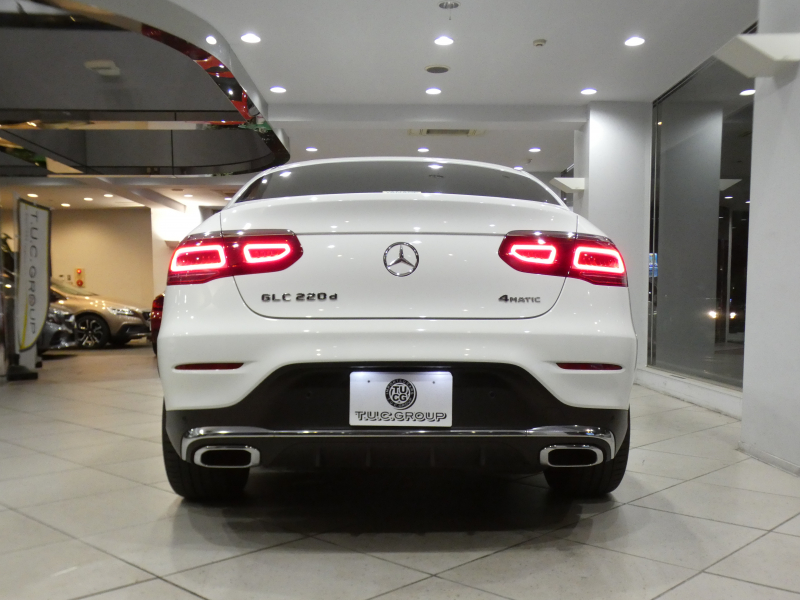 メルセデスベンツ GLCクーペ GLC220d 4MATICｸｰﾍﾟ AMGﾗｲﾝ&ﾚｰﾀﾞｰｾｰﾌﾃｨPKG　後期 ☆黒&赤革 全席ﾋｰﾀｰ ｻﾝﾙｰﾌ MBUX Meｺﾈ 全周囲ｶﾒﾗ PTS ﾜｲﾔﾚｽCH ﾏﾙﾁﾋﾞｰﾑLED ｱﾝﾋﾞｴﾝﾄﾗｲﾄ AMGｽﾀｲﾘﾝｸﾞ&19AW　2年保証