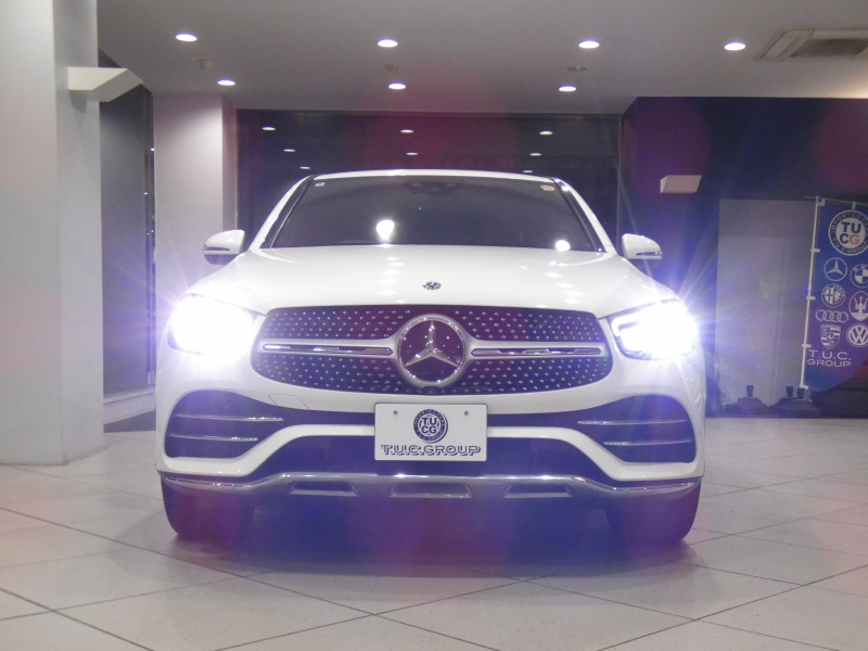 メルセデスベンツ GLCクーペ GLC220d 4MATICｸｰﾍﾟ AMGﾗｲﾝ&ﾚｰﾀﾞｰｾｰﾌﾃｨPKG　後期 ☆黒&赤革 全席ﾋｰﾀｰ ｻﾝﾙｰﾌ MBUX Meｺﾈ 全周囲ｶﾒﾗ PTS ﾜｲﾔﾚｽCH ﾏﾙﾁﾋﾞｰﾑLED ｱﾝﾋﾞｴﾝﾄﾗｲﾄ AMGｽﾀｲﾘﾝｸﾞ&19AW　2年保証