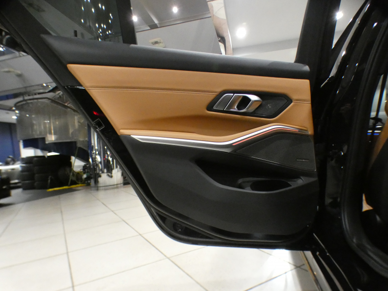 BMW 3シリーズ M340i Xﾄﾞﾗｲﾌﾞ　☆1ｵｰﾅｰ Dｱｼｽﾄ 追ACC ﾚｰﾝCHW 衝突軽減 茶革☆Mｽﾎﾟｼｰﾄ ﾋｰﾀｰ iﾄﾞﾗｲﾌﾞﾅﾋﾞ(第7世代) harmank ﾜｲﾔﾚｽCH ﾍｯﾄﾞｱｯﾌﾟDSP 全周ｶﾒﾗ PDC ﾚｰｻﾞｰﾗｲﾄ ｵｰﾄﾄﾗﾝｸ 専用ｴｸｽﾃﾘｱ&19AW 387ps　2年保証
