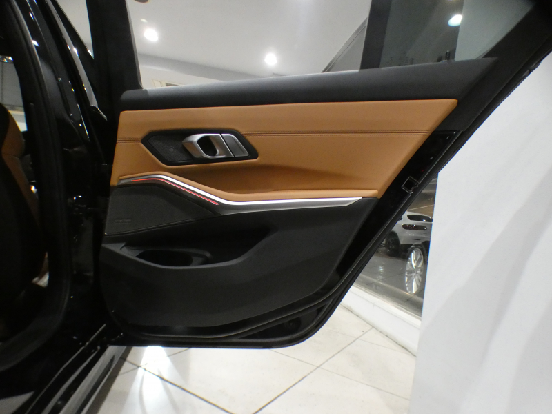 BMW 3シリーズ M340i Xﾄﾞﾗｲﾌﾞ　☆1ｵｰﾅｰ Dｱｼｽﾄ 追ACC ﾚｰﾝCHW 衝突軽減 茶革☆Mｽﾎﾟｼｰﾄ ﾋｰﾀｰ iﾄﾞﾗｲﾌﾞﾅﾋﾞ(第7世代) harmank ﾜｲﾔﾚｽCH ﾍｯﾄﾞｱｯﾌﾟDSP 全周ｶﾒﾗ PDC ﾚｰｻﾞｰﾗｲﾄ ｵｰﾄﾄﾗﾝｸ 専用ｴｸｽﾃﾘｱ&19AW 387ps　2年保証