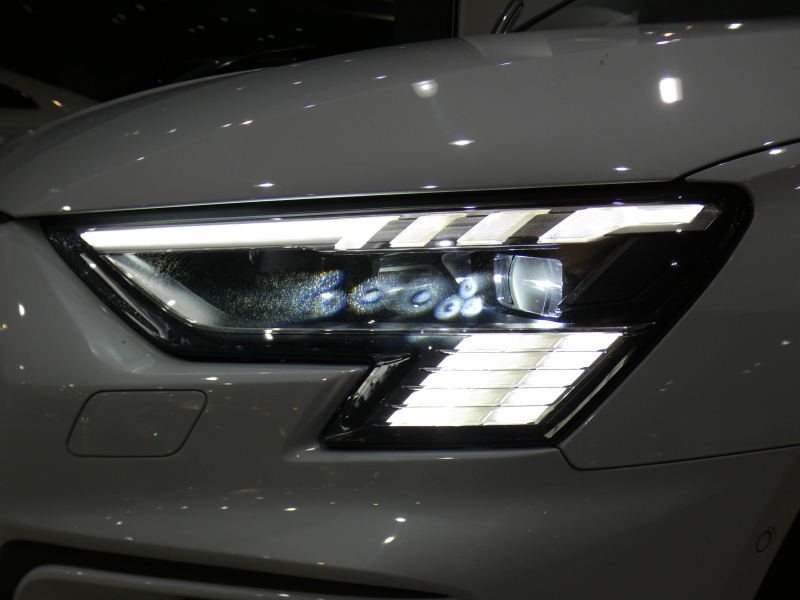 アウディ A3 A3ｾﾀﾞﾝ 30TFSI Sﾗｲﾝ ｺﾝﾋﾞﾆｴﾝｽ&ｱｼｽﾀﾝｽ&SﾗｲﾝﾌﾟﾗｽPKG　ADVｷｰ 追ACC ｻｲﾄﾞｱｼｽﾄ ｱｳﾃﾞｨﾌﾟﾚｾﾝｽ 黒革 ﾋｰﾀｰ MMIﾅﾋﾞ(ﾀｯﾁﾚｽﾎﾟﾝｽ付) ﾊﾞｰﾁｬﾙCP Bｶﾒﾗ PDC ☆ﾏﾄﾘｸｽLED ｱﾝﾋﾞｴﾝﾄﾗｲﾄ Sﾗｲﾝｴｸｽﾃﾘｱ&18AW　2年保証