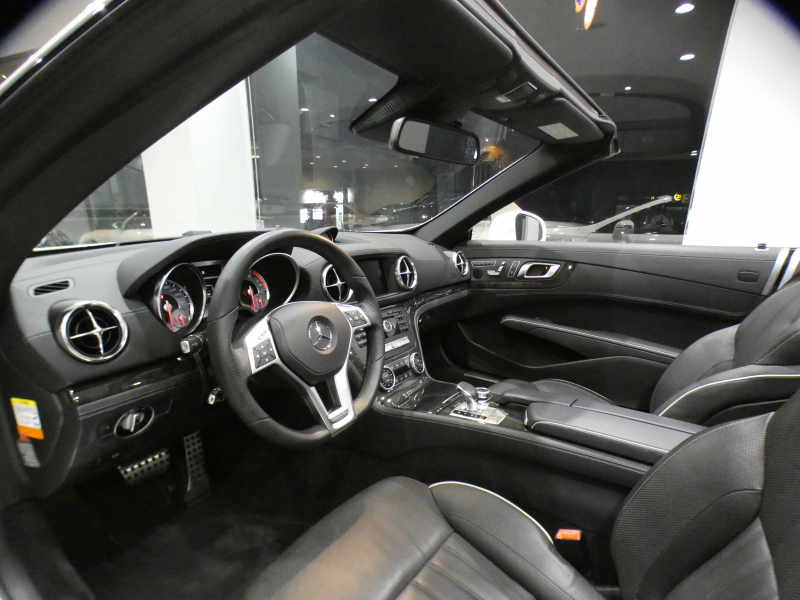 メルセデスベンツ SLクラス SL350 BE AMGｽﾎﾟｰﾂ&ﾚｰﾀﾞｰｾｰﾌﾃｨPKG　☆左ﾊﾝﾄﾞﾙ ｷｰﾚｽｺﾞｰ 黒革 ﾋｰﾀｰ ☆ﾏｼﾞｯｸｽｶｲR ﾅﾋﾞTV Bｶﾒﾗ PTS ｷｾﾉﾝ ｲﾝﾃﾘｼﾞｪﾝﾄﾗｲﾄ AMGｽﾀｲﾘﾝｸﾞ&19AW　2年保証