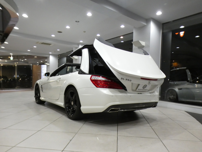 メルセデスベンツ SLクラス SL350 BE AMGｽﾎﾟｰﾂ&ﾚｰﾀﾞｰｾｰﾌﾃｨPKG　☆左ﾊﾝﾄﾞﾙ ｷｰﾚｽｺﾞｰ 黒革 ﾋｰﾀｰ ☆ﾏｼﾞｯｸｽｶｲR ﾅﾋﾞTV Bｶﾒﾗ PTS ｷｾﾉﾝ ｲﾝﾃﾘｼﾞｪﾝﾄﾗｲﾄ AMGｽﾀｲﾘﾝｸﾞ&19AW　2年保証