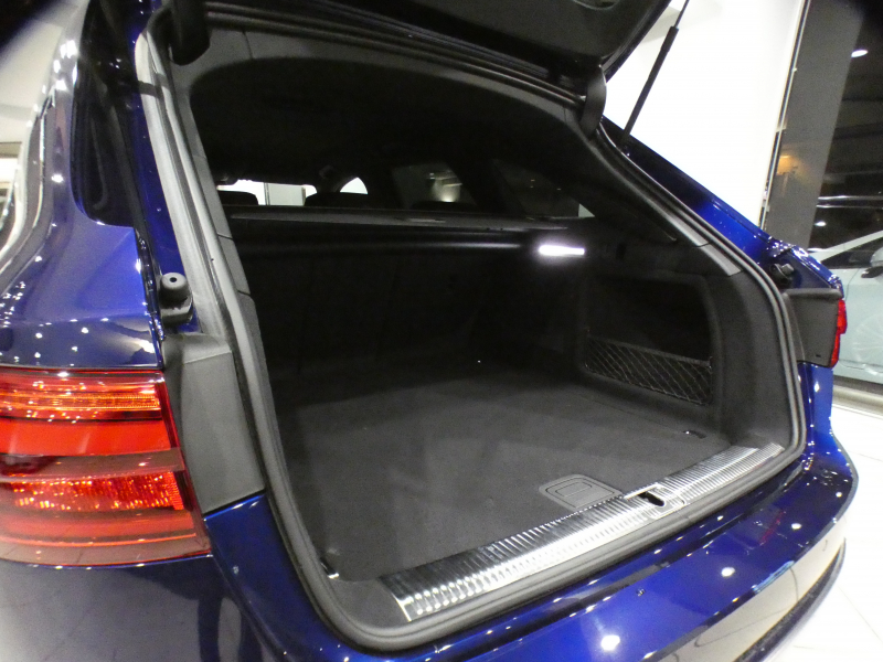 アウディ S4 S4ｱﾊﾞﾝﾄ ﾚｻﾞｰ&ｱｼｽﾀﾝｽPKG　追ACC ﾚｰﾝ&ｻｲﾄﾞｱｼｽﾄ ｱｳﾃﾞｨﾌﾟﾚｾﾝｽ 黒革 ﾋｰﾀｰ ﾏｯｻｰｼﾞ機能 MMIﾅﾋﾞTV ﾊﾞｰﾁｬﾙCP 全周囲ｶﾒﾗ PDC ﾏﾄﾘｸｽLED 専用ｴｸｽﾃﾘｱ ☆OP19AW 赤ｷｬﾘﾊﾟｰ 354ps　2年保証