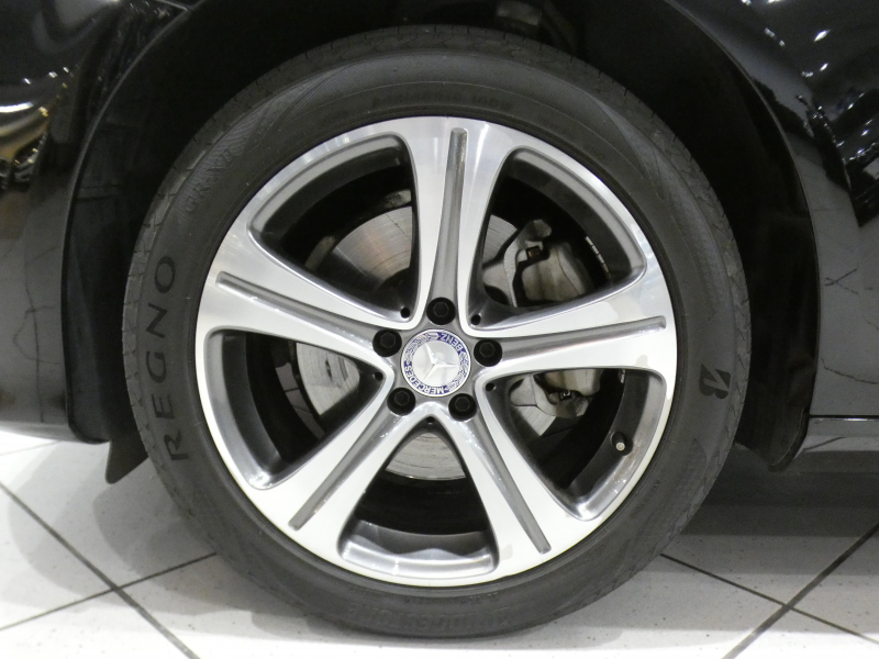 メルセデスベンツ Eクラス E200 4MATIC AVG ﾚｻﾞｰ&ﾚｰﾀﾞｰｾｰﾌﾃｨPKG　ｷｰﾚｽｺﾞｰ 黒革 全席ﾋｰﾀｰ ﾅﾋﾞTV ☆ﾌﾞﾙﾒｽﾀｰ 全周囲ｶﾒﾗ PTS ｴｱﾊﾞﾗﾝｽ LEDﾗｲﾄ ｱﾝﾋﾞｴﾝﾄﾗｲﾄ 18AW　2年保証