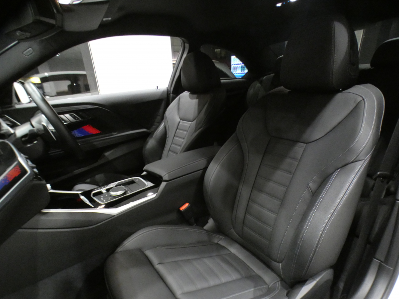 BMW 2シリーズ M240i Xﾄﾞﾗｲﾌﾞ ｸｰﾍﾟ ﾊｲﾗｲﾝPKG　Dｱｼｽﾄ 追ACC ﾚｰﾝDW 衝突軽減 黒革 ﾋｰﾀｰ iﾄﾞﾗｲﾌﾞﾅﾋﾞ(第7世代) ☆ｶｰﾌﾞﾄﾞDSP ☆BEWIYHｻｳﾝﾄﾞ ﾗｲﾌﾞCP ﾜｲﾔﾚｽCH ﾍｯﾄﾞｱｯﾌﾟDSP 全周囲ｶﾒﾗ PDC LEDﾗｲﾄ Mﾊｲﾗｲﾀｰｽﾞｲﾙﾐ 19AW ☆KWｻｽﾍﾟﾝｼｮﾝ 387ps　2年保証