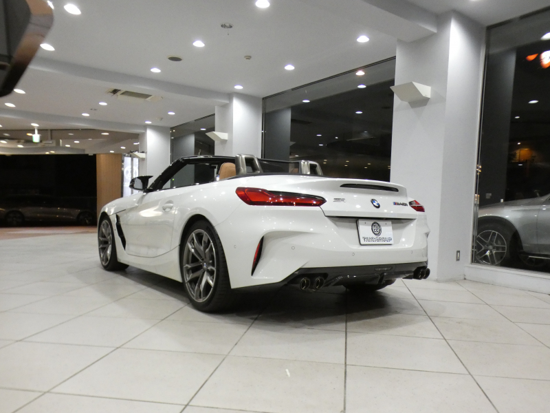 BMW Z4 Z4 M40i ｲﾉﾍﾞｰｼｮﾝPKG　ｺﾝﾌｫA Dｱｼｽﾄ 追ACC ﾚｰﾝDW 衝突軽減 茶革/黒幌 ﾋｰﾀｰ iﾄﾞﾗｲﾌﾞﾅﾋﾞ(第7世代) ﾗｲﾌﾞCP ☆harman/k ﾜｲﾔﾚｽCH ﾍｯﾄﾞｱｯﾌﾟDSP Bｶﾒﾗ 全周PDC LEDﾗｲﾄ 専用ｴｸｽﾃﾘｱ&19AW ☆3Dﾃﾞｻﾞｲﾝﾏﾌﾗｰ 340ps　2年保証