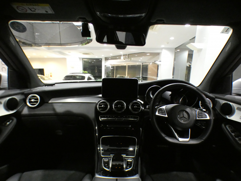 メルセデスベンツ GLC GLC250 4MATICｽﾎﾟｰﾂ ﾚｰﾀﾞｰｾｰﾌﾃｨPKG　ｷｰﾚｽｺﾞｰ 黒半革 ﾋｰﾀｰ ﾅﾋﾞTV 全周囲ｶﾒﾗ PTS ﾍｯﾄﾞｱｯﾌﾟDSP LEDﾗｲﾄ ｱﾝﾋﾞｴﾝﾄﾗｲﾄ AMGｽﾀｲﾘﾝｸﾞ&19AW　2年保証