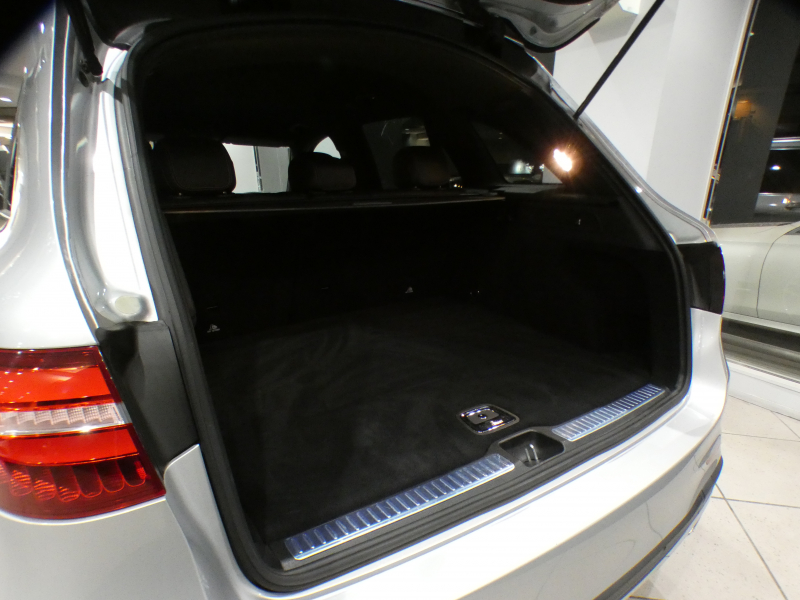 メルセデスベンツ GLC GLC250 4MATICｽﾎﾟｰﾂ ﾚｰﾀﾞｰｾｰﾌﾃｨPKG　ｷｰﾚｽｺﾞｰ 黒半革 ﾋｰﾀｰ ﾅﾋﾞTV 全周囲ｶﾒﾗ PTS ﾍｯﾄﾞｱｯﾌﾟDSP LEDﾗｲﾄ ｱﾝﾋﾞｴﾝﾄﾗｲﾄ AMGｽﾀｲﾘﾝｸﾞ&19AW　2年保証