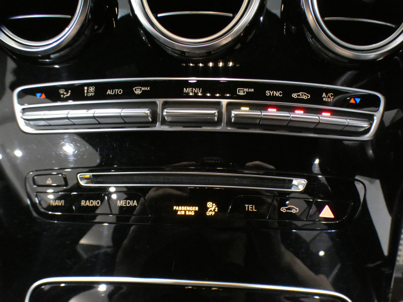 メルセデスベンツ GLC GLC250 4MATICｽﾎﾟｰﾂ ﾚｰﾀﾞｰｾｰﾌﾃｨPKG　ｷｰﾚｽｺﾞｰ 黒半革 ﾋｰﾀｰ ﾅﾋﾞTV 全周囲ｶﾒﾗ PTS ﾍｯﾄﾞｱｯﾌﾟDSP LEDﾗｲﾄ ｱﾝﾋﾞｴﾝﾄﾗｲﾄ AMGｽﾀｲﾘﾝｸﾞ&19AW　2年保証