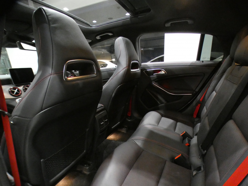 メルセデスベンツ Cクラス CLA250 ｼｭﾎﾟﾙﾄ 4MATIC ｼｭｰﾃｨﾝｸﾞﾌﾞﾚｰｸ AMGﾚｻﾞｰｴｸｽｸﾙｰｼﾌﾞPKG　後期 黒革 ☆ﾊﾟﾉﾗﾏSR ﾅﾋﾞTV carPlay ☆harman/k Bｶﾒﾗ PTS LEDﾗｲﾄ ｱﾝﾋﾞｴﾝﾄﾗｲﾄ AMGｽﾀｲﾘﾝｸﾞ&18AW　2年保証