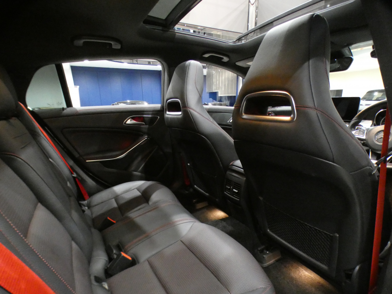 メルセデスベンツ Cクラス CLA250 ｼｭﾎﾟﾙﾄ 4MATIC ｼｭｰﾃｨﾝｸﾞﾌﾞﾚｰｸ AMGﾚｻﾞｰｴｸｽｸﾙｰｼﾌﾞPKG　後期 黒革 ☆ﾊﾟﾉﾗﾏSR ﾅﾋﾞTV carPlay ☆harman/k Bｶﾒﾗ PTS LEDﾗｲﾄ ｱﾝﾋﾞｴﾝﾄﾗｲﾄ AMGｽﾀｲﾘﾝｸﾞ&18AW　2年保証