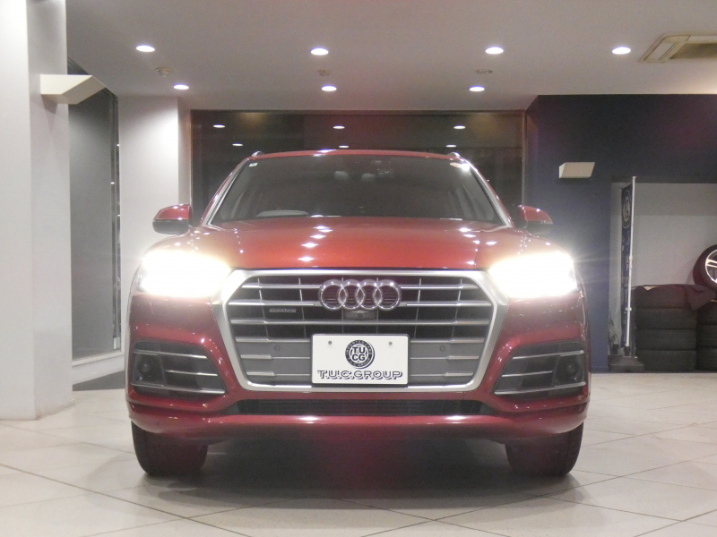 アウディ Q5 Q5 2.0TFSIｸﾜﾄﾛｽﾎﾟｰﾂ Sﾗｲﾝ&ｱｼｽﾀﾝｽPKG　ADVｷｰ 追ACC ﾚｰﾝ&ｻｲﾄﾞｱｼｽﾄ ｱｳﾃﾞｨﾌﾟﾚｾﾝｽ ﾊﾟｰｸｱｼｽﾄ 半革 ﾋｰﾀｰ MMIﾅﾋﾞ ﾊﾞｰﾁｬﾙCP 全周囲ｶﾒﾗ PDC LEDﾗｲﾄ Sﾗｲﾝｴｸｽﾃﾘｱ&19AW　2年保証