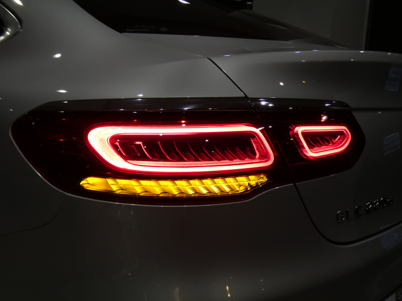メルセデスベンツ GLCクーペ GLC220d 4MATICｸｰﾍﾟ AMGﾗｲﾝ&ﾚｻﾞｰｴｸｽｸﾙｰｼﾌﾞPKG　後期 黒革 ☆ﾍﾞﾝﾁﾚｰﾀｰ 全席ﾋｰﾀｰ ☆ｻﾝﾙｰﾌ MBUX Meｺﾈ ☆ﾌﾞﾙﾒｽﾀｰ 全周囲ｶﾒﾗ PTS ﾜｲﾔﾚｽCH ﾏﾙﾁﾋﾞｰﾑLED ｱﾝﾋﾞｴﾝﾄﾗｲﾄ AMGｽﾀｲﾘﾝｸﾞ&19AW　2年保証