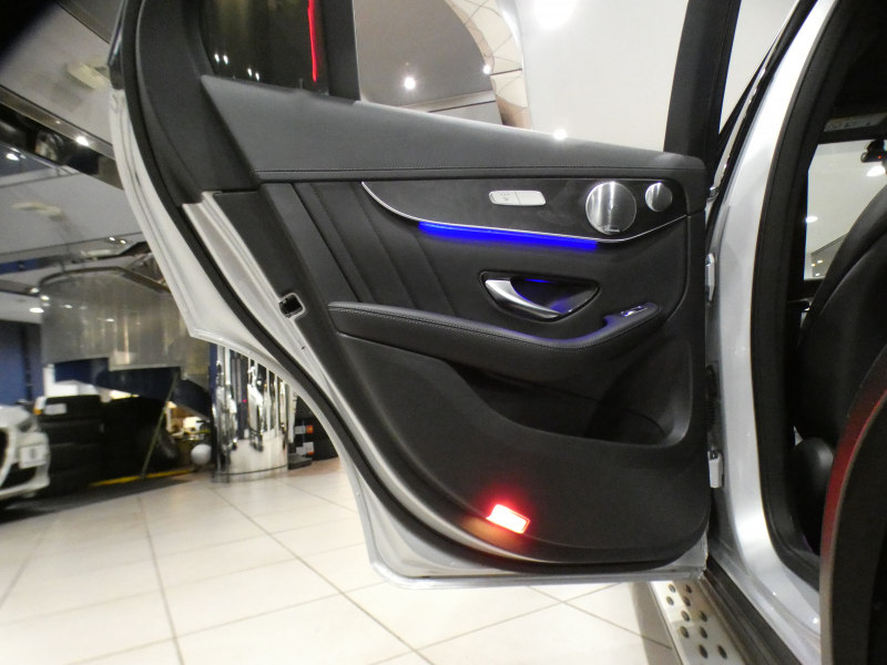 メルセデスベンツ GLCクーペ GLC220d 4MATICｸｰﾍﾟ AMGﾗｲﾝ&ﾚｻﾞｰｴｸｽｸﾙｰｼﾌﾞPKG　後期 黒革 ☆ﾍﾞﾝﾁﾚｰﾀｰ 全席ﾋｰﾀｰ ☆ｻﾝﾙｰﾌ MBUX Meｺﾈ ☆ﾌﾞﾙﾒｽﾀｰ 全周囲ｶﾒﾗ PTS ﾜｲﾔﾚｽCH ﾏﾙﾁﾋﾞｰﾑLED ｱﾝﾋﾞｴﾝﾄﾗｲﾄ AMGｽﾀｲﾘﾝｸﾞ&19AW　2年保証