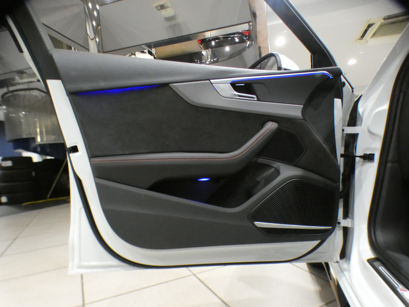 アウディ RS4アバント RS4ｱﾊﾞﾝﾄ 2.9TFSIｸﾜﾄﾛ ｱｼｽﾀﾝｽPKG　ADVｷｰ 追ACC ﾚｰﾝ&ｻｲﾄﾞｱｼｽﾄ ｱｳﾃﾞｨﾌﾟﾚｾﾝｽ 黒革 ﾋｰﾀｰ MMIﾅﾋﾞ ﾊﾞｰﾁｬﾙCP B&Oｻｳﾝﾄﾞ 全周囲ｶﾒﾗ PDC ﾏﾄﾘｸｽLED 専用ｴｸｽﾃﾘｱ&20AW RSｽﾎﾟｰﾂEX 450ps　2年保証