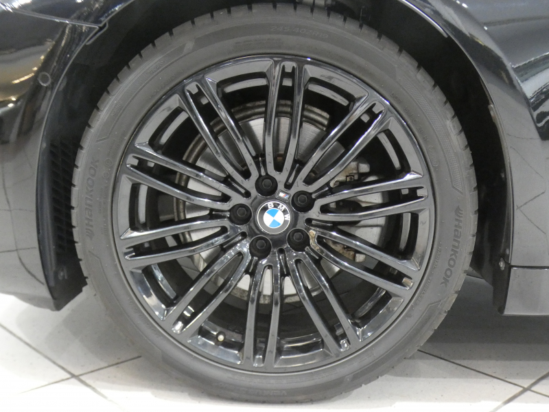 BMW 5シリーズ 523i Mｽﾎﾟｰﾂ　ｺﾝﾌｫA Dｱｼｽﾄ+ 追ACC ﾚｰﾝCHW 衝突軽減 ｸﾛｽ/ｱﾙｶﾝﾀｰﾗｼｰﾄ  iﾄﾞﾗｲﾌﾞﾅﾋﾞ(第6世代ﾀｯﾁP対応) ☆harman/kardon 全周囲ｶﾒﾗ PDC ☆ﾍｯﾄﾞｱｯﾌﾟDSP LEDﾗｲﾄ ｵｰﾄﾄﾗﾝｸ Mｽﾎﾟｰﾂｴｱﾛ&19AW　2年保証