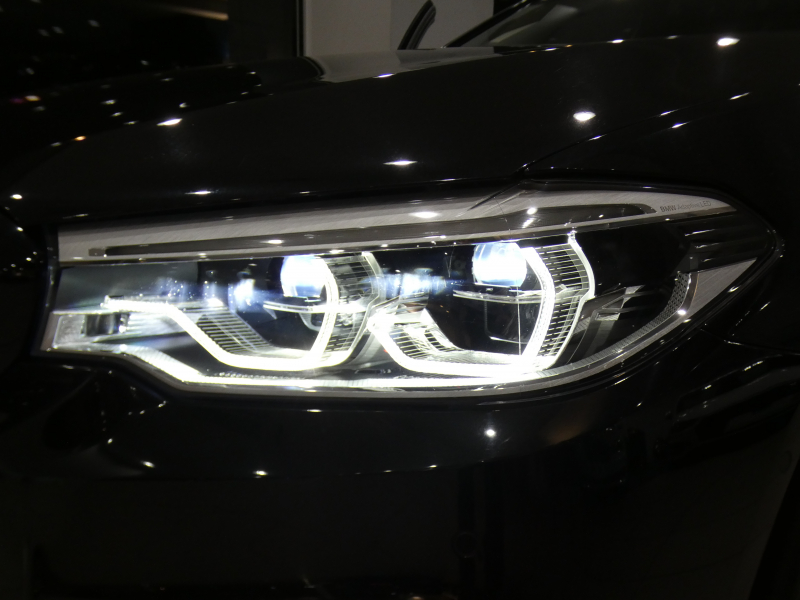 BMW 5シリーズ 523i Mｽﾎﾟｰﾂ　ｺﾝﾌｫA Dｱｼｽﾄ+ 追ACC ﾚｰﾝCHW 衝突軽減 ｸﾛｽ/ｱﾙｶﾝﾀｰﾗｼｰﾄ  iﾄﾞﾗｲﾌﾞﾅﾋﾞ(第6世代ﾀｯﾁP対応) ☆harman/kardon 全周囲ｶﾒﾗ PDC ☆ﾍｯﾄﾞｱｯﾌﾟDSP LEDﾗｲﾄ ｵｰﾄﾄﾗﾝｸ Mｽﾎﾟｰﾂｴｱﾛ&19AW　2年保証