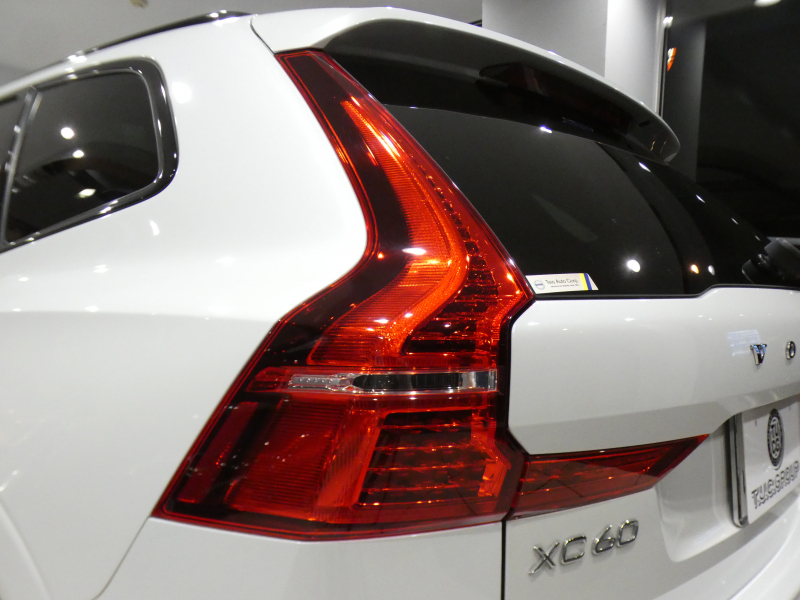 ボルボ XC60 XC60 B6 AWD Rﾃﾞｻﾞｲﾝ　☆1ｵｰﾅｰ  ｼﾃｨｾｰﾌﾃｨ ACC･BLIS 黒半革 全席ﾋｰﾀｰ ☆ﾊﾟﾉﾗﾏSR  ☆Googleﾅﾋﾞ ☆B&Wｻｳﾝﾄﾞ全周囲ｶﾒﾗ ﾜｲﾔﾚｽCH ﾍｯﾄﾞｱｯﾌﾟDSP LEDﾗｲﾄ Rﾃﾞｻﾞｲﾝ専用ｴｸｽﾃﾘｱ&21AW ☆ｴｱｻｽﾍﾟﾝｼｮﾝ(OP) 300ps　2年保証