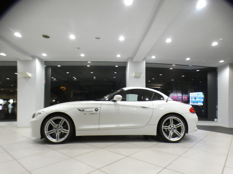BMW Z4 Z4 Sﾄﾞﾗｲﾌﾞ20i Mｽﾎﾟｰﾂ ﾃﾞｻﾞｲﾝﾋﾟｭｱﾄﾗｸｼｮﾝ　後期 Pｽﾀｰﾄ 黒半革 ﾋｰﾀｰ iﾄﾞﾗｲﾌﾞﾅﾋﾞ(CIC) ☆TVﾁｭｰﾅｰ BTｵｰﾃﾞｨｵ ☆Bｶﾒﾗ ｷｾﾉﾝ Mｽﾎﾟｰﾂｴｱﾛ OP19AW　2年保証