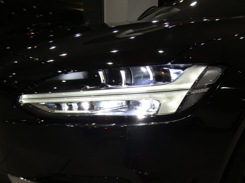 ボルボ V90 V90 T5 ﾓﾒﾝﾀﾑ　☆ERSTｺﾝﾌﾟﾘｰﾄ☆ ｼﾃｨｾｰﾌ 追ACC･LKA･ LCMA 茶革 ﾋｰﾀｰ ﾀｯﾁｽｸﾘｰﾝHDDﾅﾋﾞTV 全周ｶﾒﾗ PDC LEDﾗｲﾄ ｵｰﾄﾃｰﾙｹﾞｰﾄ EARTｴｱﾛ&20AW ERSTﾌﾞﾚｰｷｼｽﾃﾑ&ｻｽﾍﾟﾝｼｮﾝ ERSTﾏﾌﾗｰ　2年保証