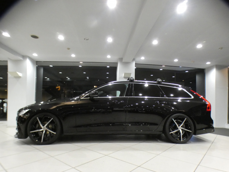 ボルボ V90 V90 T5 ﾓﾒﾝﾀﾑ　☆ERSTｺﾝﾌﾟﾘｰﾄ☆ ｼﾃｨｾｰﾌ 追ACC･LKA･ LCMA 茶革 ﾋｰﾀｰ ﾀｯﾁｽｸﾘｰﾝHDDﾅﾋﾞTV 全周ｶﾒﾗ PDC LEDﾗｲﾄ ｵｰﾄﾃｰﾙｹﾞｰﾄ EARTｴｱﾛ&20AW ERSTﾌﾞﾚｰｷｼｽﾃﾑ&ｻｽﾍﾟﾝｼｮﾝ ERSTﾏﾌﾗｰ　2年保証