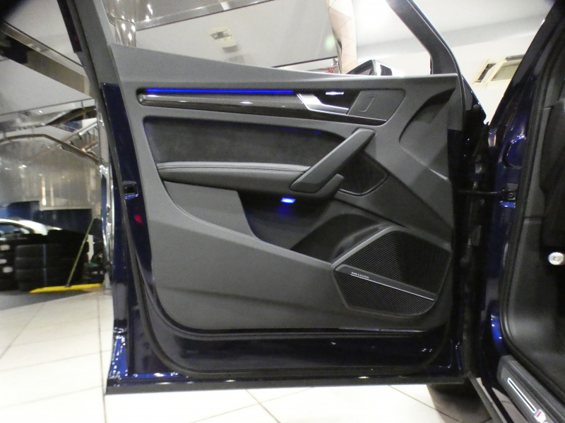 アウディ SQ5 SQ5 　ADVｷｰ 追ACC ｻｲﾄﾞｱｼｽﾄ ﾊﾟｰｸｱｼｽﾄ 黒革 ﾋｰﾀｰ ☆ﾊﾟﾉﾗﾏSR MMIﾅﾋﾞ ﾊﾞｰﾁｬﾙCP ☆B&Oｻｳﾝﾄﾞ ☆全周囲ｶﾒﾗ PDC ﾏﾄﾘｸｽLED ﾏﾙﾁｶﾗｰｱﾝﾋﾞｴﾝﾄﾗｲﾄ 専用ｴｸｽﾃﾘｱ ☆20AW 赤ｷｬﾘﾊﾟｰ 354ps　2年保証