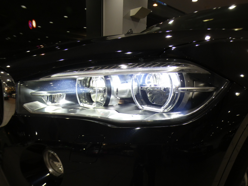 BMW X6 X6M　☆Indivi外装色 Dｱｼｽﾄ ﾚｰﾝDW ﾚｰﾝCHW ﾍｯﾄﾞｱｯﾌﾟDSP 黒革 全席ﾋｰﾀｰ iﾄﾞﾗｲﾌﾞﾅﾋﾞ(第6世代ﾀｯﾁP対応) Bｶﾒﾗ ﾄｯﾌﾟ･ｻｲﾄﾞﾋﾞｭｰｶﾒﾗ PDC LEDﾗｲﾄ ｱﾝﾋﾞｴﾝﾄﾗｲﾄ 専用ｴｸｽﾃﾘｱ&21AW 575PS　2年保証