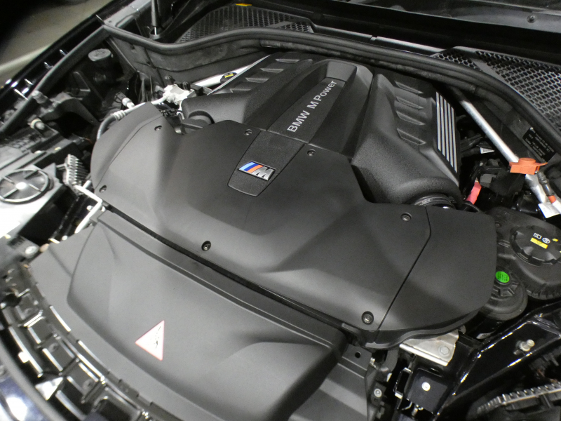 BMW X6 X6M　☆Indivi外装色 Dｱｼｽﾄ ﾚｰﾝDW ﾚｰﾝCHW ﾍｯﾄﾞｱｯﾌﾟDSP 黒革 全席ﾋｰﾀｰ iﾄﾞﾗｲﾌﾞﾅﾋﾞ(第6世代ﾀｯﾁP対応) Bｶﾒﾗ ﾄｯﾌﾟ･ｻｲﾄﾞﾋﾞｭｰｶﾒﾗ PDC LEDﾗｲﾄ ｱﾝﾋﾞｴﾝﾄﾗｲﾄ 専用ｴｸｽﾃﾘｱ&21AW 575PS　2年保証
