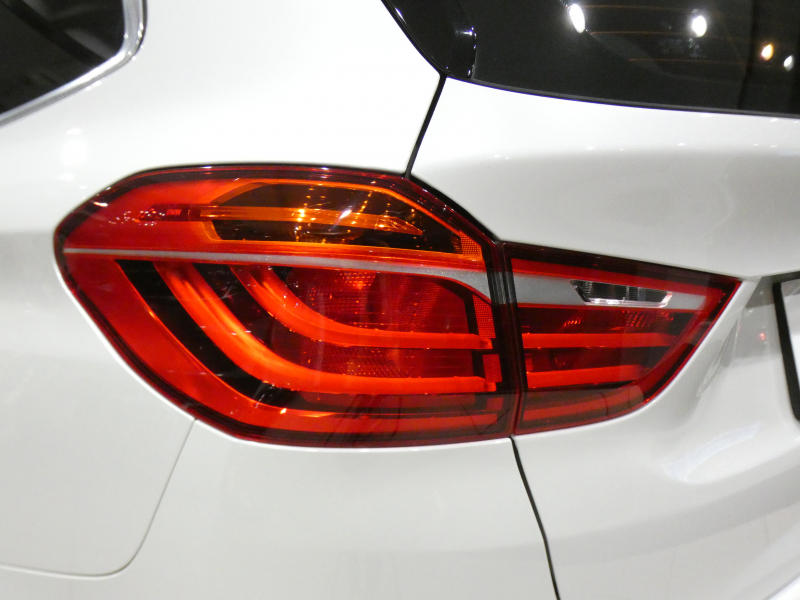 BMW 2シリーズ 218iｸﾞﾗﾝﾂｱﾗｰ ﾗｸﾞｼﾞｭｱﾘｰ ADｾｰﾌﾃｨPKG　☆有償ｶﾗｰ ☆後期 追ACC ﾚｰﾝDW 白革 ﾋｰﾀｰ iﾄﾞﾗｲﾌﾞﾅﾋﾞ(第6世代ﾀｯﾁP対応) ﾍｯﾄﾞｱｯﾌﾟDSP Bｶﾒﾗ PDC LEDﾗｲﾄ ｵｰﾄﾃｰﾙｹﾞｰﾄ　2年保証