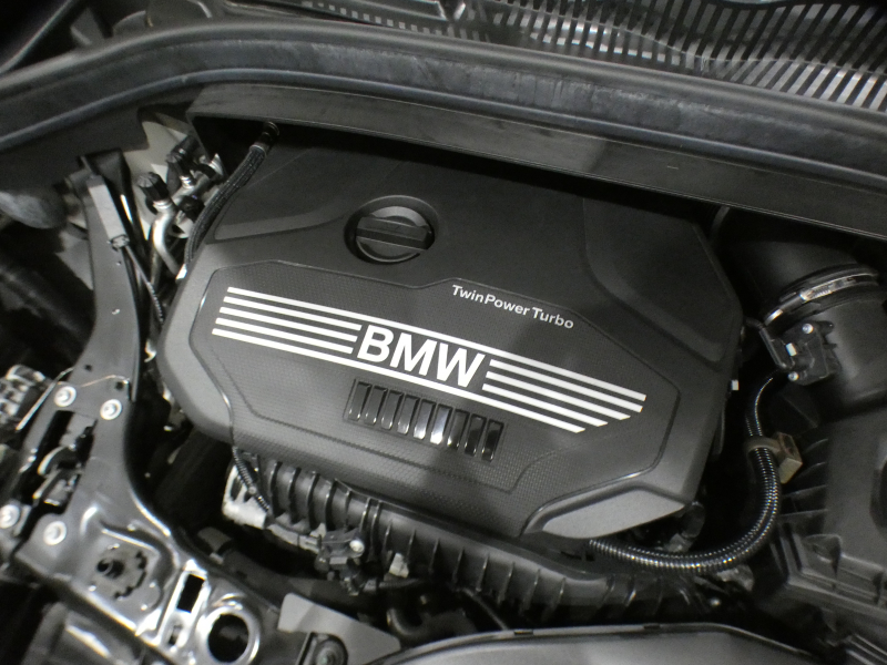 BMW 2シリーズ 218iｸﾞﾗﾝﾂｱﾗｰ ﾗｸﾞｼﾞｭｱﾘｰ ADｾｰﾌﾃｨPKG　☆有償ｶﾗｰ ☆後期 追ACC ﾚｰﾝDW 白革 ﾋｰﾀｰ iﾄﾞﾗｲﾌﾞﾅﾋﾞ(第6世代ﾀｯﾁP対応) ﾍｯﾄﾞｱｯﾌﾟDSP Bｶﾒﾗ PDC LEDﾗｲﾄ ｵｰﾄﾃｰﾙｹﾞｰﾄ　2年保証