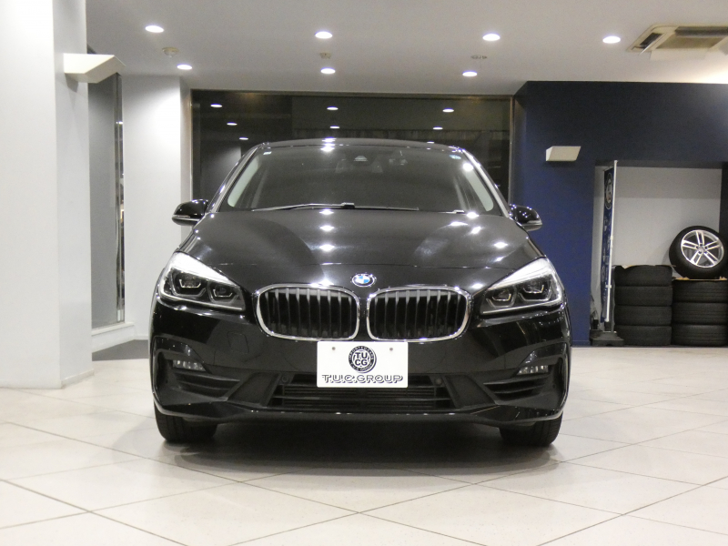 BMW 2シリーズ 218iｸﾞﾗﾝﾂｱﾗｰ ｱﾄﾞﾊﾞﾝｽﾄｱｸﾃｨﾌﾞｾｰﾌﾃｨPKG　☆後期 ☆追ACC ﾚｰﾝDW ｼｰﾄﾋｰﾀｰ iﾄﾞﾗｲﾌﾞﾅﾋﾞ(第6世代ﾀｯﾁP対応) ☆ﾍｯﾄﾞｱｯﾌﾟDSP Bｶﾒﾗ PDC LEDﾗｲﾄ ｵｰﾄﾃｰﾙｹﾞｰﾄ　2年保証