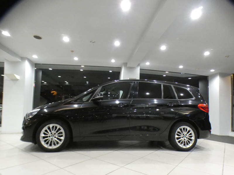 BMW 2シリーズ 218iｸﾞﾗﾝﾂｱﾗｰ ｱﾄﾞﾊﾞﾝｽﾄｱｸﾃｨﾌﾞｾｰﾌﾃｨPKG　☆後期 ☆追ACC ﾚｰﾝDW ｼｰﾄﾋｰﾀｰ iﾄﾞﾗｲﾌﾞﾅﾋﾞ(第6世代ﾀｯﾁP対応) ☆ﾍｯﾄﾞｱｯﾌﾟDSP Bｶﾒﾗ PDC LEDﾗｲﾄ ｵｰﾄﾃｰﾙｹﾞｰﾄ　2年保証