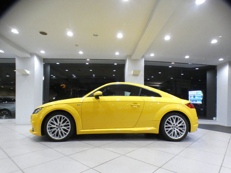 アウディ TTクーペ TTｸｰﾍﾟ 2.0TFSI Sﾗｲﾝ&ｱｼｽﾀﾝｽPKG　ADVｷｰ ｸﾙｺﾝ 半革 MMIﾅﾋﾞTV ☆Bｶﾒﾗ PDC ﾊﾞｰﾁｬﾙCP ☆ﾏﾄﾘｸｽLED Sﾗｲﾝｴｸｽﾃﾘｱ&18AW　2年保証