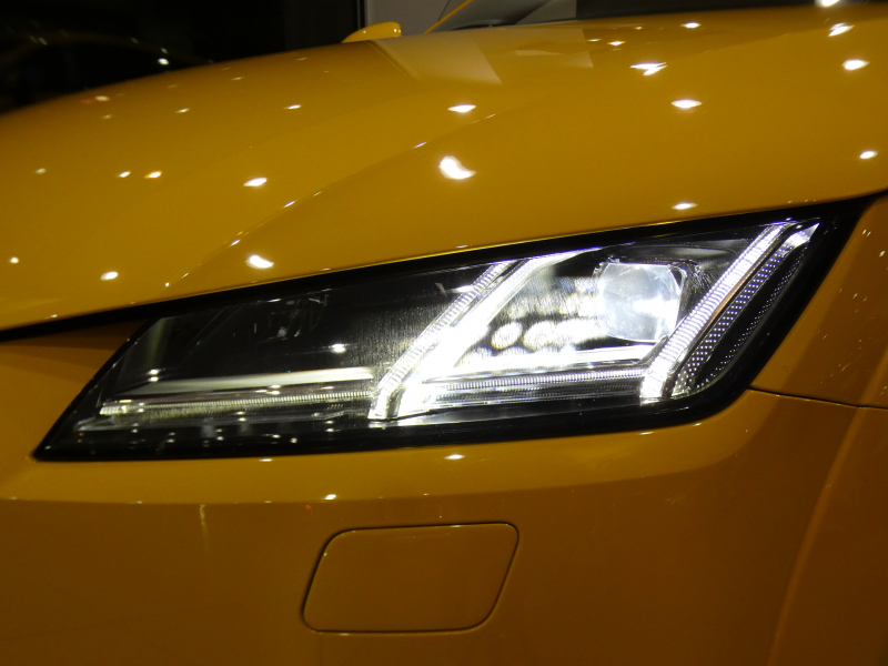 アウディ TTクーペ TTｸｰﾍﾟ 2.0TFSI Sﾗｲﾝ&ｱｼｽﾀﾝｽPKG　ADVｷｰ ｸﾙｺﾝ 半革 MMIﾅﾋﾞTV ☆Bｶﾒﾗ PDC ﾊﾞｰﾁｬﾙCP ☆ﾏﾄﾘｸｽLED Sﾗｲﾝｴｸｽﾃﾘｱ&18AW　2年保証