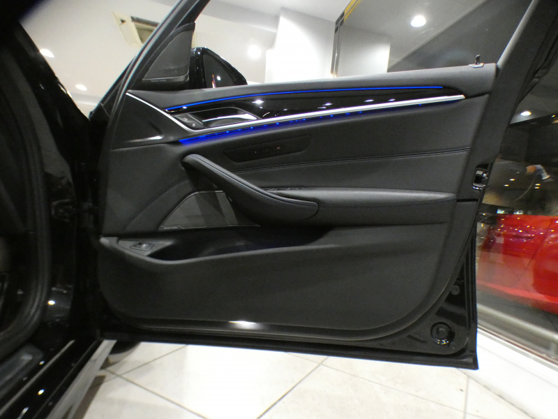 BMW 5シリーズ 523iﾂｰﾘﾝｸﾞｴﾃﾞｨｼｮﾝ ﾐｯｼｮﾝｲﾝﾎﾟｯｼﾌﾞﾙ　☆特別仕様 Dｱｼｽﾄ+ 追ACC ﾚｰﾝCHW 衝突軽減 ｸﾛｽ/ｱﾙｶﾝﾀｰﾗｼｰﾄ  iﾄﾞﾗｲﾌﾞﾅﾋﾞ(第6世代ﾀｯﾁP対応) ☆harman/k 全周囲ｶﾒﾗ PDC ☆ﾍｯﾄﾞｱｯﾌﾟDSP LEDﾗｲﾄ ｵｰﾄﾄﾗﾝｸ Mｽﾎﾟｰﾂｴｱﾛ&19AW　2年保証