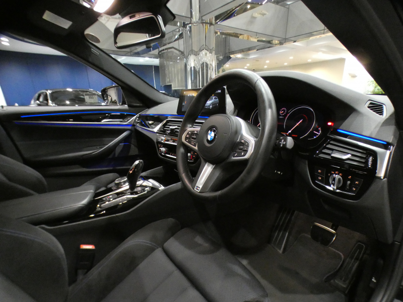 BMW 5シリーズ 523iﾂｰﾘﾝｸﾞｴﾃﾞｨｼｮﾝ ﾐｯｼｮﾝｲﾝﾎﾟｯｼﾌﾞﾙ　☆特別仕様 Dｱｼｽﾄ+ 追ACC ﾚｰﾝCHW 衝突軽減 ｸﾛｽ/ｱﾙｶﾝﾀｰﾗｼｰﾄ  iﾄﾞﾗｲﾌﾞﾅﾋﾞ(第6世代ﾀｯﾁP対応) ☆harman/k 全周囲ｶﾒﾗ PDC ☆ﾍｯﾄﾞｱｯﾌﾟDSP LEDﾗｲﾄ ｵｰﾄﾄﾗﾝｸ Mｽﾎﾟｰﾂｴｱﾛ&19AW　2年保証