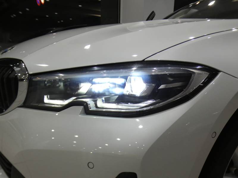BMW 3シリーズ 320i ﾋﾟｭｱｴﾚｶﾞﾝｽ　☆首都圏限定100台 Dｱｼｽﾄ+ 追ACC ﾚｰﾝCHW 衝突軽減 茶革 ﾋｰﾀｰ  iﾄﾞﾗｲﾌﾞﾅﾋﾞ(第7世代ﾀｯﾁP対応) ﾜｲﾔﾚｽCH ☆TVﾁｭｰﾅｰ 全周囲ｶﾒﾗ PDC  LEDﾗｲﾄ ｵｰﾄﾄﾗﾝｸ 17AW　2年保証