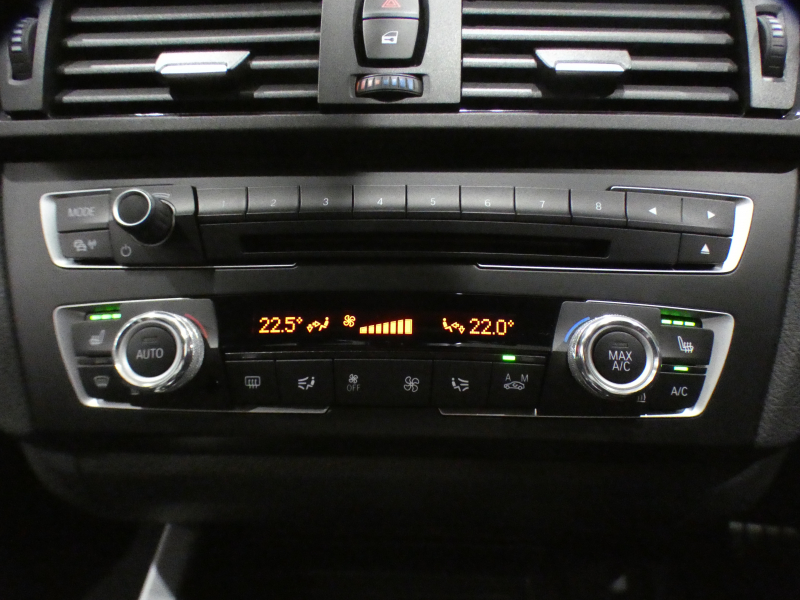 BMW 1シリーズ M135i ﾊﾟｰｷﾝｸﾞｻﾎﾟｰﾄPKG　ｺﾝﾌｫA 黒革 ﾋｰﾀｰ iDriveﾅﾋﾞ(CIC) BTｵｰﾃﾞｨｵ ☆Bｶﾒﾗ Rｾﾝｻｰ ｷｾﾉﾝ 専用ｴｸｽﾃﾘｱ&18AW 326ps　2年保証