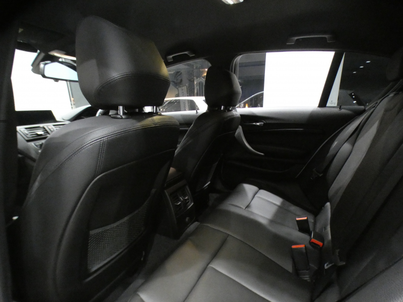 BMW 1シリーズ M135i ﾊﾟｰｷﾝｸﾞｻﾎﾟｰﾄPKG　ｺﾝﾌｫA 黒革 ﾋｰﾀｰ iDriveﾅﾋﾞ(CIC) BTｵｰﾃﾞｨｵ ☆Bｶﾒﾗ Rｾﾝｻｰ ｷｾﾉﾝ 専用ｴｸｽﾃﾘｱ&18AW 326ps　2年保証