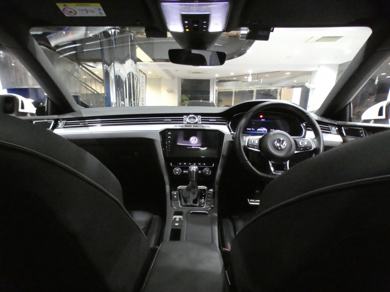 フォルクスワーゲン アルテオン ｱﾙﾃｵﾝ TSI 4MOTION Rﾗｲﾝ ｱﾄﾞﾊﾞﾝｽ ﾗｸﾞｼﾞｭｱﾘｰPKG　追ACC ﾚｰﾝﾁｪﾝｼﾞLKA 黒革 全席ﾋｰﾀｰ ﾊﾟﾉﾗﾏSR ﾃﾞｨｽｶﾊﾞｰﾅﾋﾞ ☆DYNAUDIOｻｳﾝﾄﾞ 全周ｶﾒﾗ ﾍｯﾄﾞｱｯﾌﾟDSP LEDﾗｲﾄ ｱﾝﾋﾞｴﾝﾄﾗｲﾄ ☆ﾏｸｽﾄﾝｴｱﾛ ☆ﾛﾊﾅ20AW ﾀﾞｳﾝｻｽ　2年保証