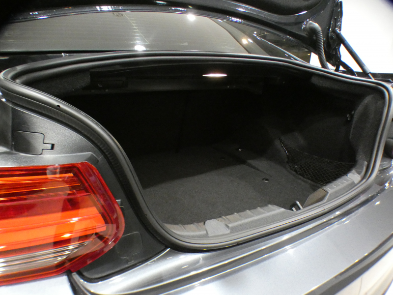 BMW Mシリーズ M2ｸｰﾍﾟ　☆後期 ｺﾝﾌｫA 黒革 ﾋｰﾀｰ ☆CS用ｱﾙｶﾝﾀﾗｽﾃｱﾘﾝｸﾞ ﾀｯﾁP対応iDriveﾅﾋﾞ ☆harman/k ☆TVﾁｭｰﾅｰ Bｶﾒﾗ PDC LEDﾗｲﾄ 専用ｴｸｽﾃﾘｱ&19AW 370ps　2年保証