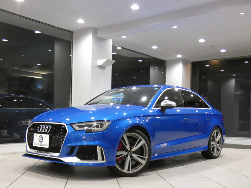 アウディ RS3 RS3ｾﾀﾞﾝ　ADVｷｰ 追ACC ﾚｰﾝ&ｻｲﾄﾞｱｼｽﾄ 黒革 ﾋｰﾀｰ MMIﾅﾋﾞ ﾊﾞｰﾁｬﾙCP ☆B&Oｻｳﾝﾄﾞ Bｶﾒﾗ PDC LEDﾗｲﾄ 専用ｴｸｽﾃﾘｱ&19AW ﾚｯﾄﾞｷｬﾘﾊﾟｰ 可変ﾏﾌﾗｰ 400ps　2年保証