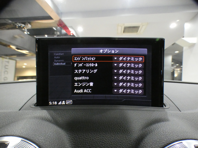 アウディ RS3 RS3ｾﾀﾞﾝ　ADVｷｰ 追ACC ﾚｰﾝ&ｻｲﾄﾞｱｼｽﾄ 黒革 ﾋｰﾀｰ MMIﾅﾋﾞ ﾊﾞｰﾁｬﾙCP ☆B&Oｻｳﾝﾄﾞ Bｶﾒﾗ PDC LEDﾗｲﾄ 専用ｴｸｽﾃﾘｱ&19AW ﾚｯﾄﾞｷｬﾘﾊﾟｰ 可変ﾏﾌﾗｰ 400ps　2年保証