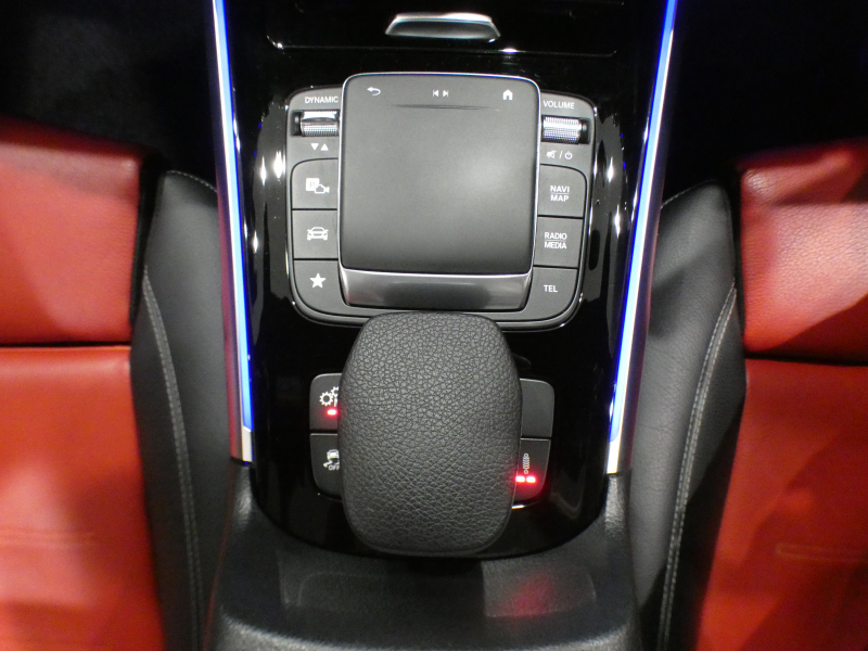 AMG GLB GLB35 4MATIC ｱﾄﾞﾊﾞﾝｽﾄﾞ&ﾚｰﾀﾞｰｾｰﾌﾃｨPKG　 ☆赤&黒革 ☆ﾊﾟﾉﾗﾏSR MBUX TV carPlay 全周囲ｶﾒﾗ PTS ﾍｯﾄﾞｱｯﾌﾟDSP ﾏﾙﾁﾋﾞｰﾑLED ｱﾝﾋﾞｴﾝﾄﾗｲﾄ AMG専用ｴｸｽﾃﾘｱ&19AW 306ps　2年保証