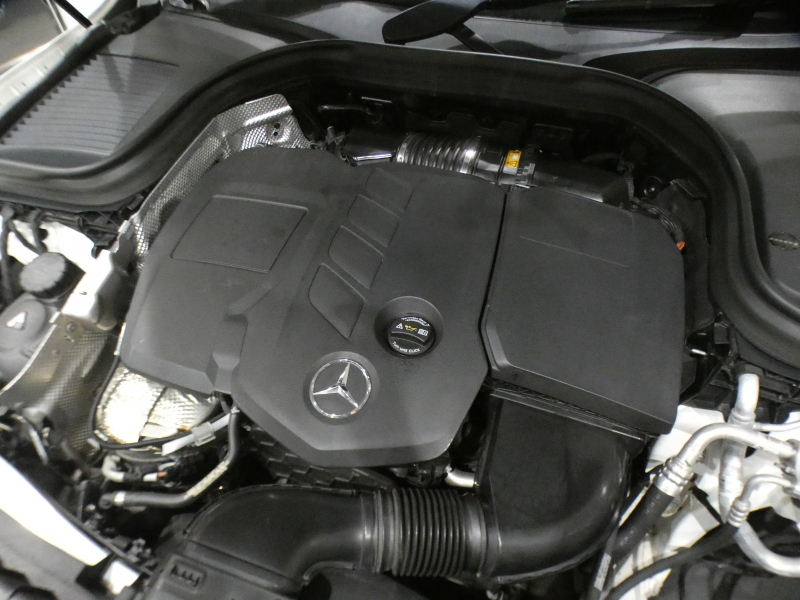 メルセデスベンツ GLC GLC220d 4MATIC ｽﾎﾟｰﾂﾗｲﾝED　☆1ｵｰﾅｰ ☆特別仕様 後期 黒革 ﾋｰﾀｰ MBUX Meｺﾈ 全周囲ｶﾒﾗ PTS ﾜｲﾔﾚｽCH LEDﾗｲﾄ ｱﾝﾋﾞｴﾝﾄﾗｲﾄ AMGｽﾀｲﾘﾝｸﾞ&19AW　2年保証