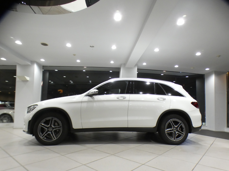 メルセデスベンツ GLC GLC220d 4MATIC ｽﾎﾟｰﾂﾗｲﾝED　☆1ｵｰﾅｰ ☆特別仕様 後期 黒革 ﾋｰﾀｰ MBUX Meｺﾈ 全周囲ｶﾒﾗ PTS ﾜｲﾔﾚｽCH LEDﾗｲﾄ ｱﾝﾋﾞｴﾝﾄﾗｲﾄ AMGｽﾀｲﾘﾝｸﾞ&19AW　2年保証